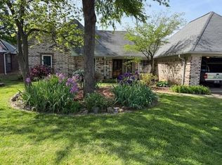 7869 Bland Ln, Memphis, TN 38133