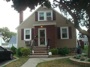 14 Ridge Rd, Methuen, MA 01844