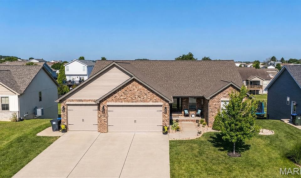 1st image of 1217 Kirk Ln