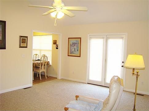 1st image of 118 Glen Eden Way