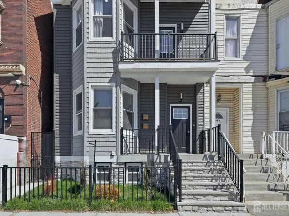 327 S Orange Ave Floor 1, Newark, NJ 07103