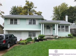 6318 Jaynes St, Omaha, NE 68104