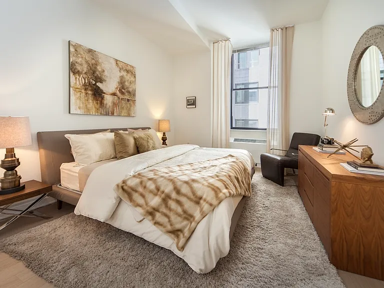 70 Pine St #1103 — Photo 7