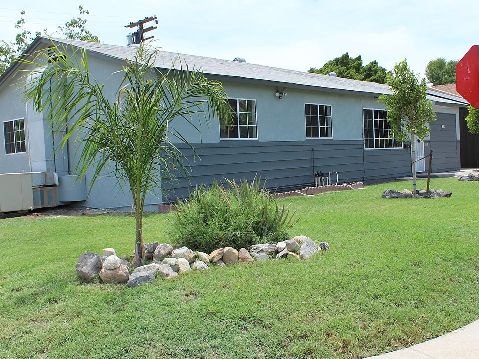 1st image of 780 Circle Dr