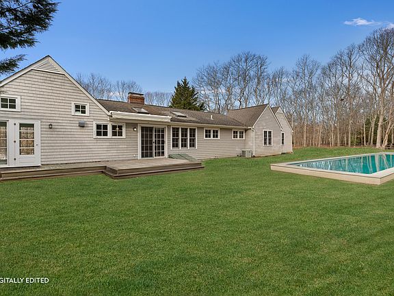 2nd image of 30 Sagg Rd