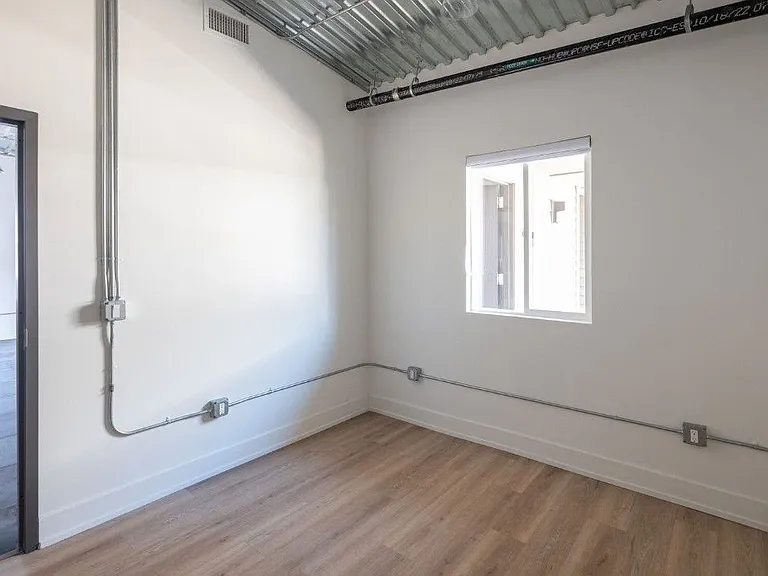 605 S Pacific Ave #202 — Photo 15