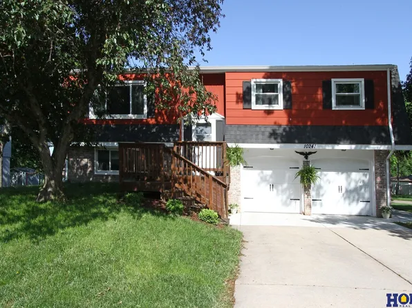 10241 N 143rd St, Waverly, NE 68462