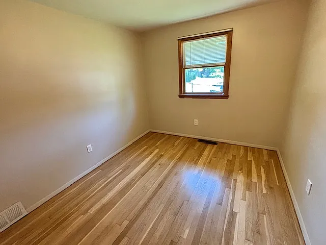 838 E Center St — Photo 16