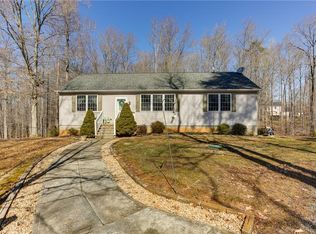 85 Dale Rd, Bumpass, VA 23024