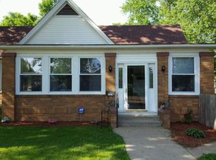 719 W Beech St, Chillicothe, IL 61523