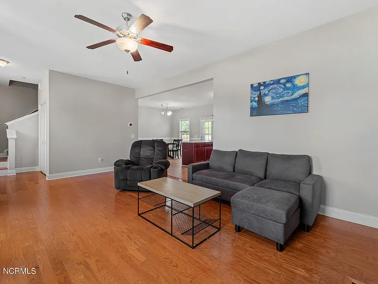 270 Silver Hills Dr — Photo 6