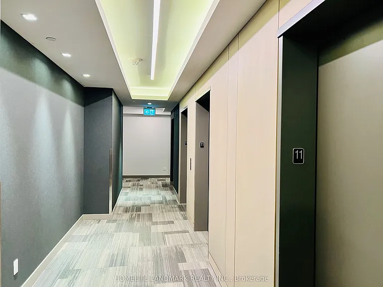 188 Fairview Mall Dr #1116 — Photo 2