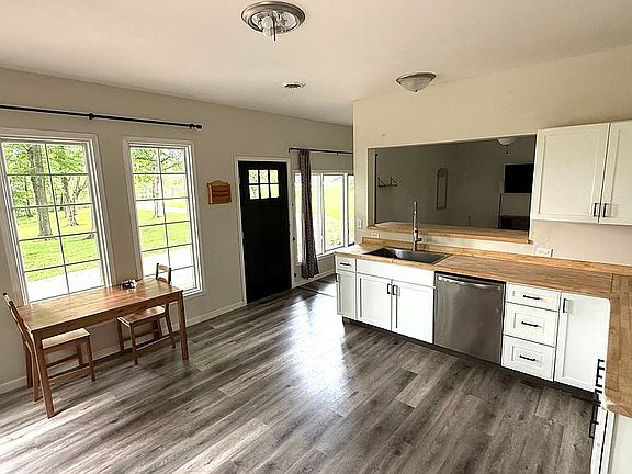5th image of 4305 N Ruppert Rd