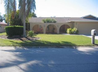 5334 Shalley Cir W, Fort Myers, FL 33919