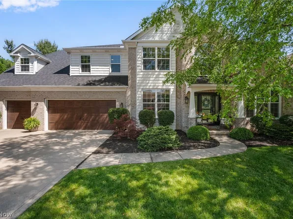 20108 Kylemore Dr, Strongsville, OH 44149