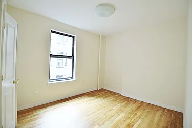 Rented by Julianna Realty Corp