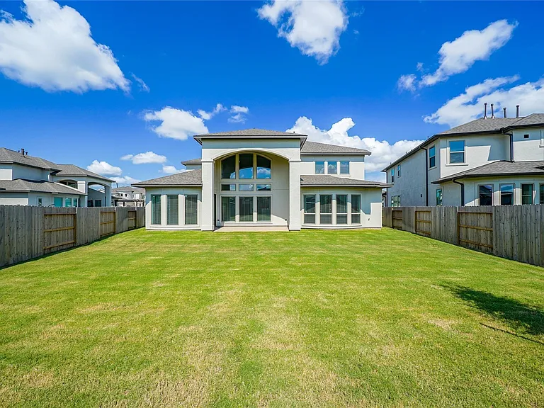11803 Dalhousie Dr — Photo 42
