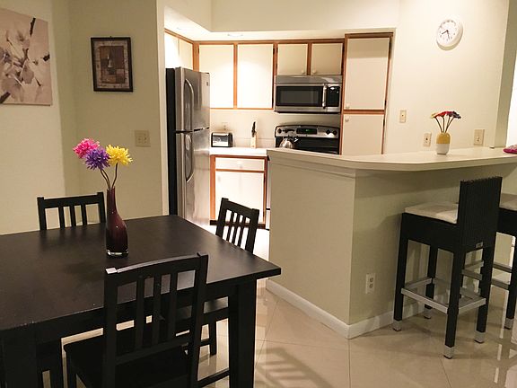 4th image of 12730 Vista Isles Dr APT 821