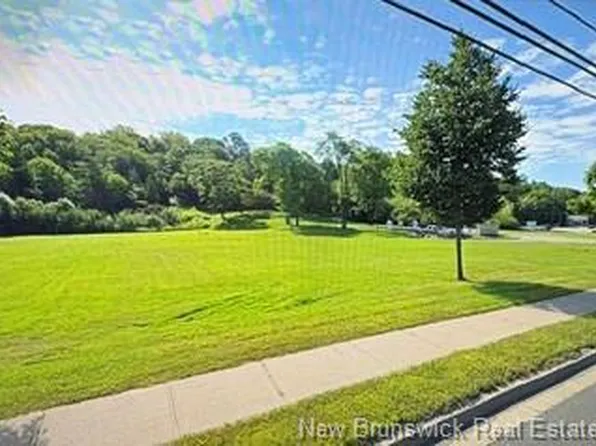 358 1/2 Rothesay Ave, Saint John, NB E2J 2C4
