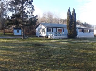 15 Peter Path, Farmingdale, ME 04344