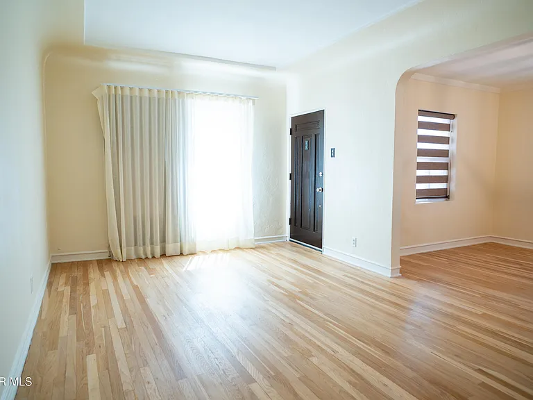 1211 Mesita Dr — Photo 22