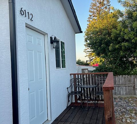 3rd image of 6112 Hughes St