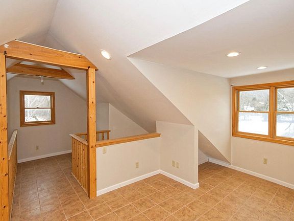 5th image of 13 Grayceland Ave Unit 2