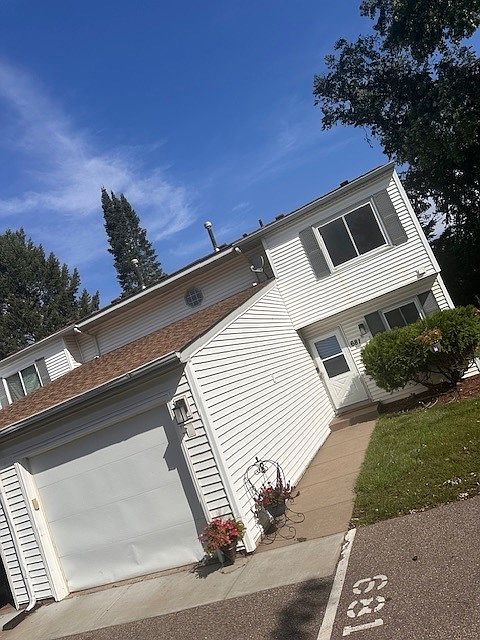 1st image of 381 Burnsville Pkwy E