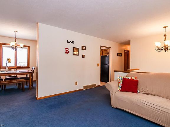 4th image of 1494 McKinley Ave