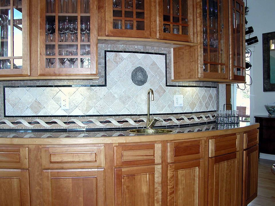 Kitchen Bar area
