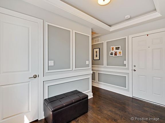 3rd image of 3543 W Belmont Ave APT 3