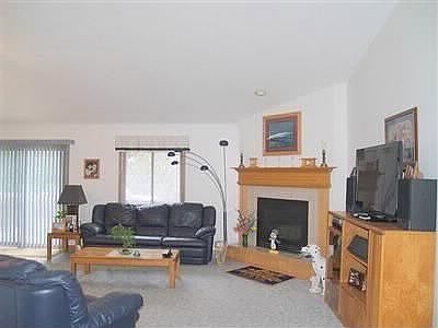 1st image of 3941 Brenton Ct SE