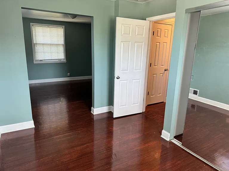 446 Capri Dr — Photo 9
