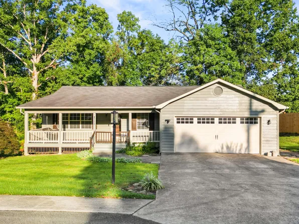 4725 Cree Ln NW, Cleveland, TN 37312