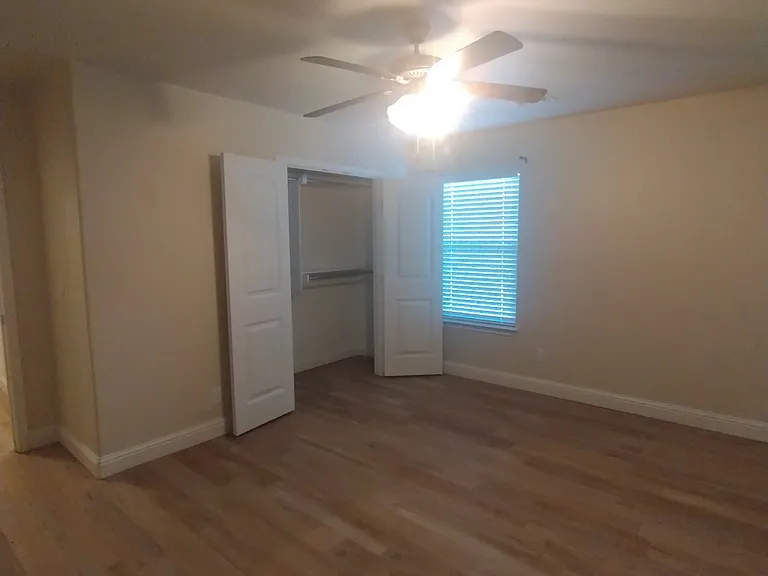 8901 Witmer Ct — Photo 14
