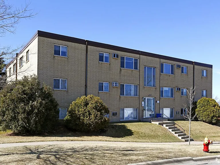 1029 Raymond Ave #4 — Photo 13
