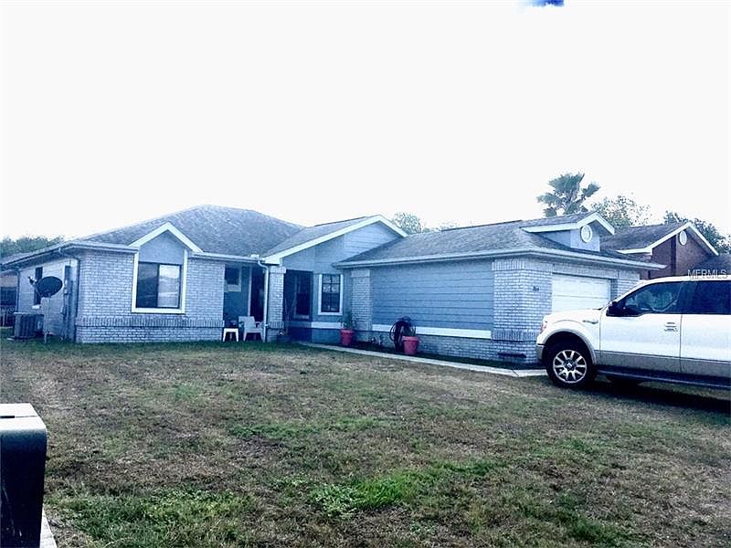 1st image of 204 Olivewood Ct