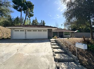 3700 San Augustine Dr, Glendale, CA 91206