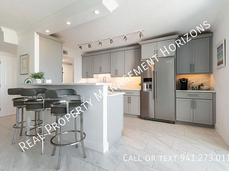 4822 Ocean Blvd #10F — Photo 9