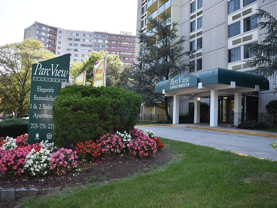ParcView Apartments