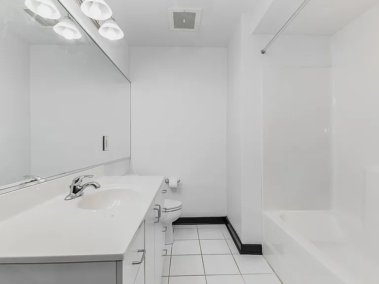 700 Market St #203 — Photo 10