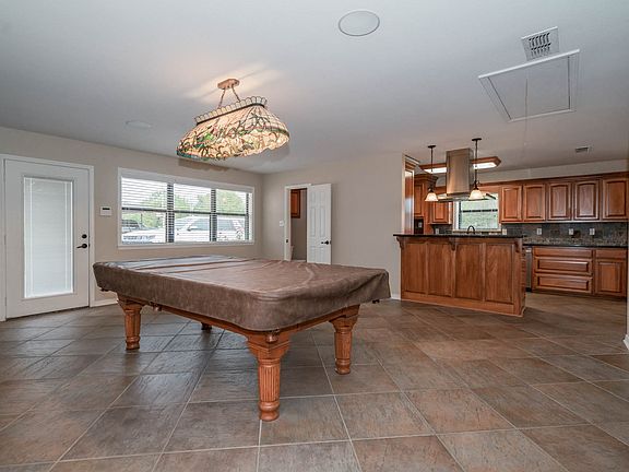 5th image of 2806 Greenhills Dr