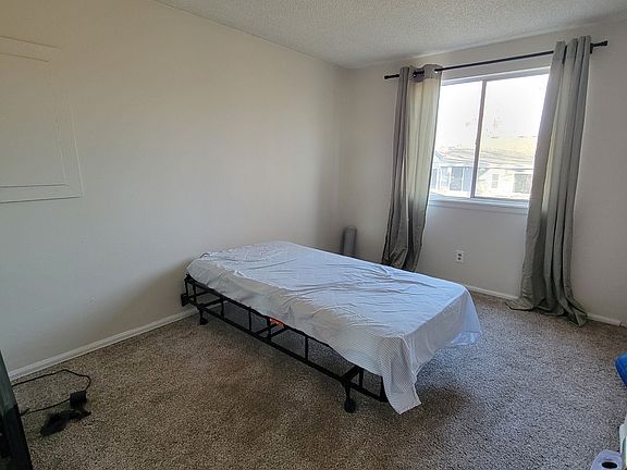 3rd image of 4602 Eureka Ct