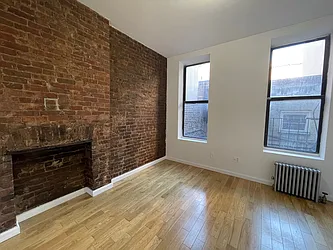 Rented by Best Apartments North Inc