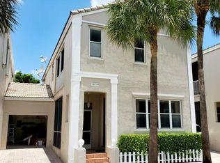 10509 NW 57th Ct, Pompano Beach, FL 33076