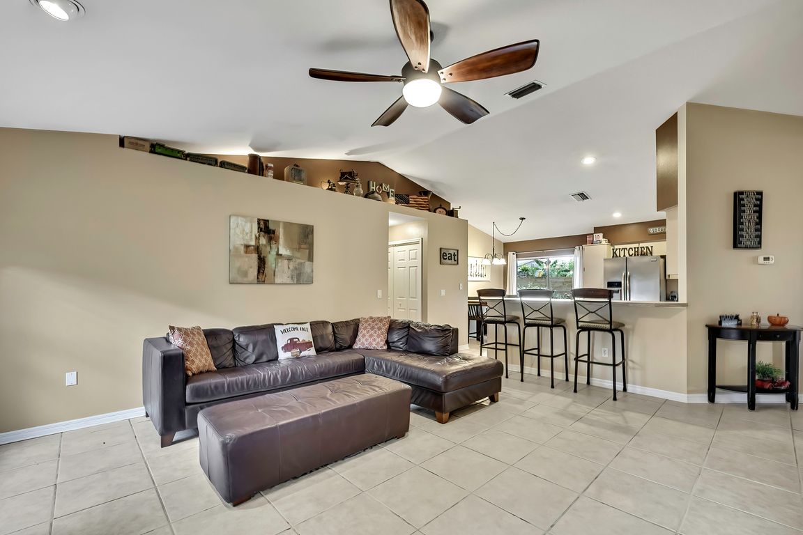 18401 Debonair Pl, Lutz, FL 33549 | Zillow