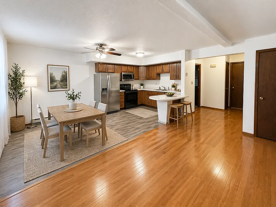 Lakeside Apartments