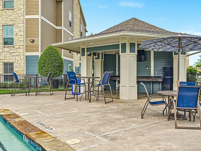 Eaglebrook Apartments - MontBelvieuTX (1)
