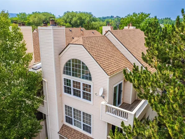 995 S Miller Street #301, Lakewood, CO 80226