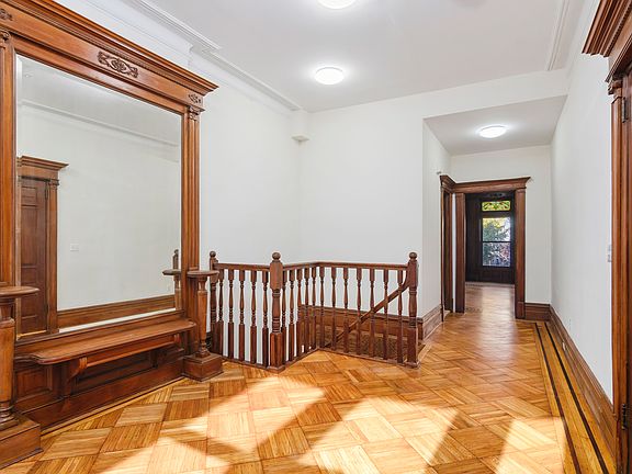 3rd image of 289 Sterling Pl #1
